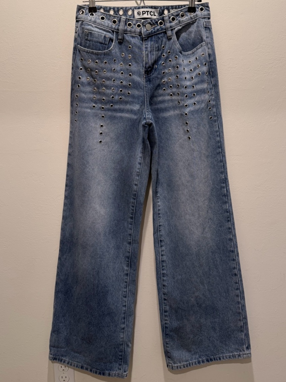 NWOT! Grommet Low Waist Wide‑Leg Jeans sz 26x33” PTCL